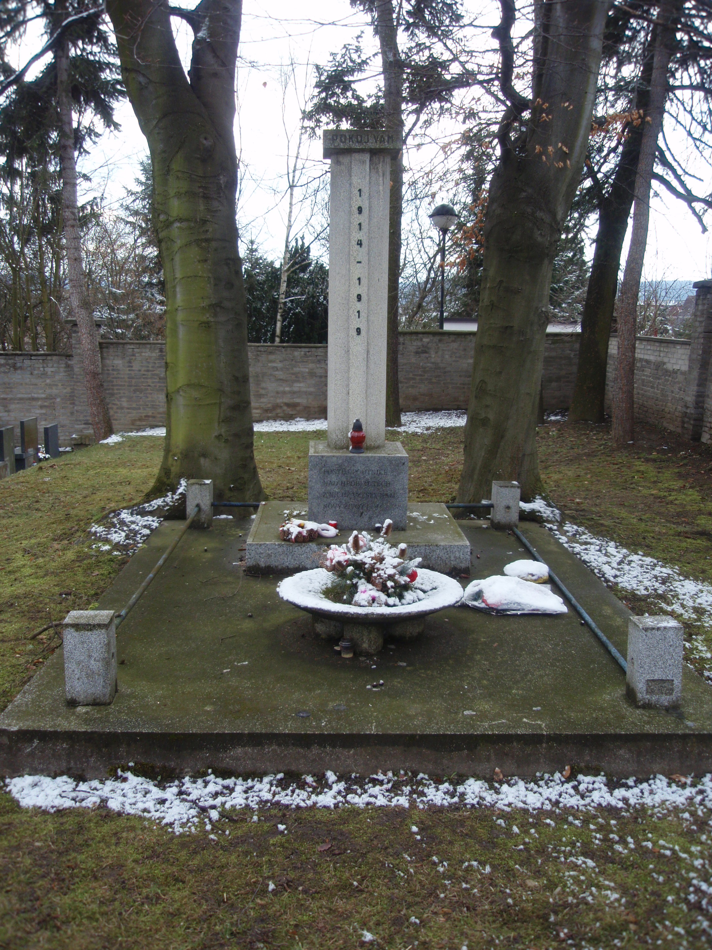 Benešov - Mauzolem obětem 1. světové války 3