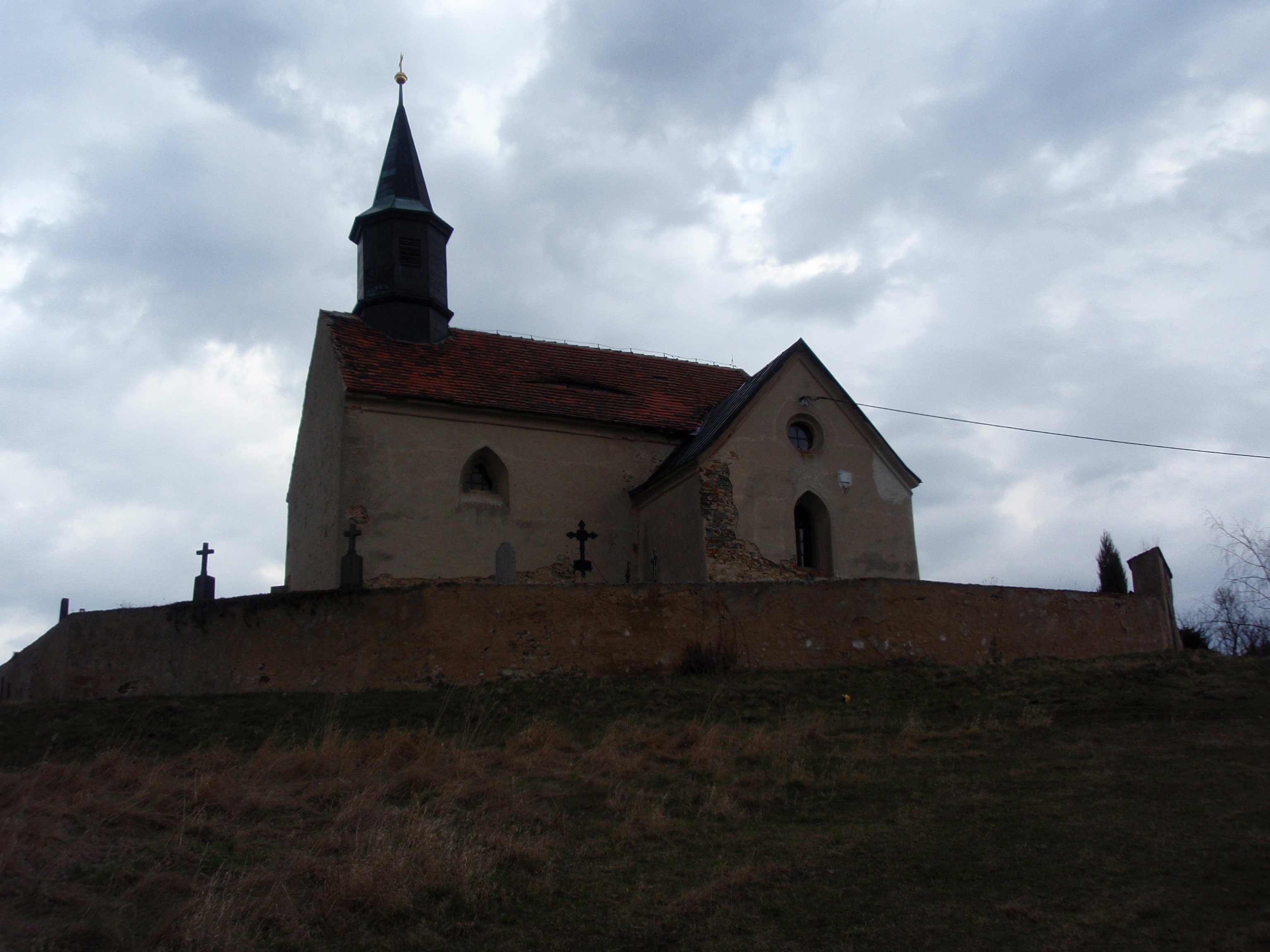 Chvojen - kostel sv. Filipa a Jakuba 9