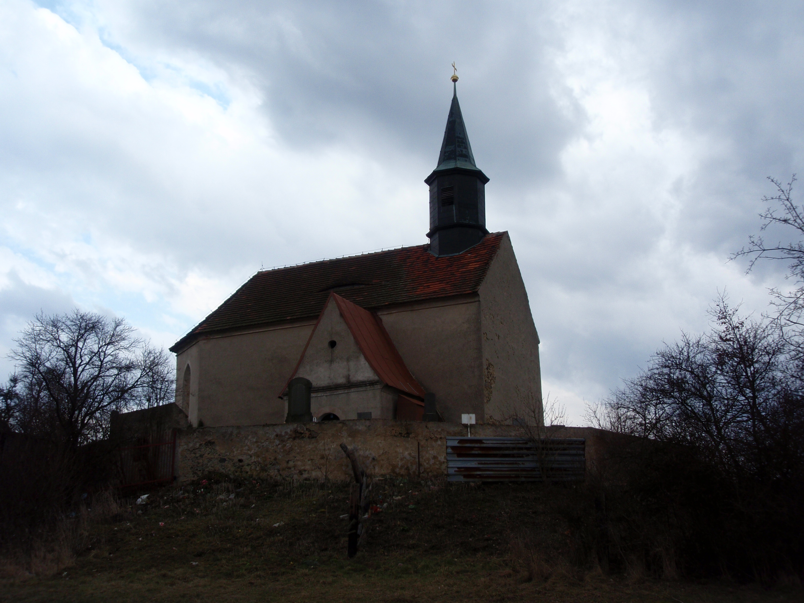 Chvojen - kostel sv. Filipa a Jakuba 11