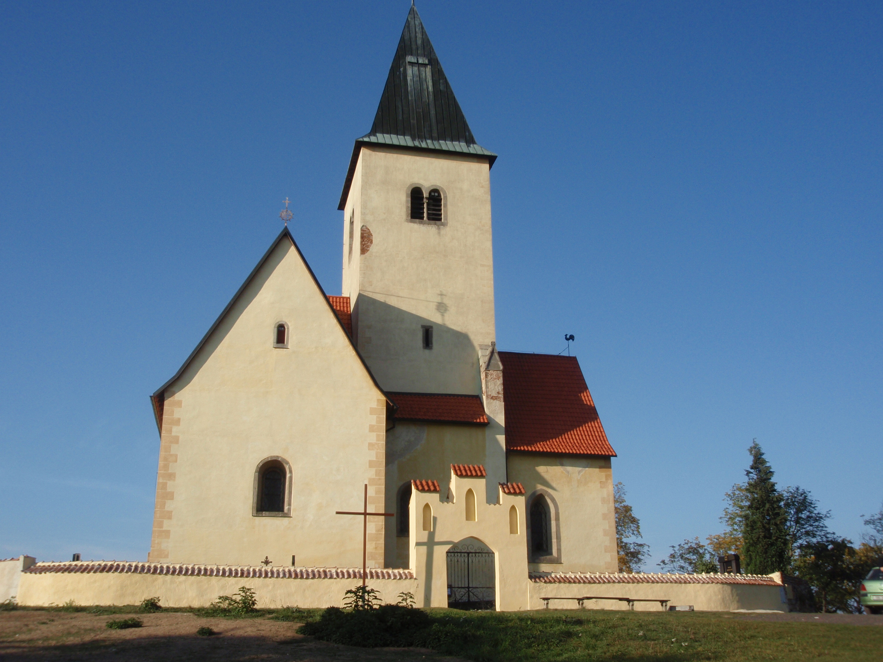 Chvojen - kostel sv.Jakuba a Filipa 1