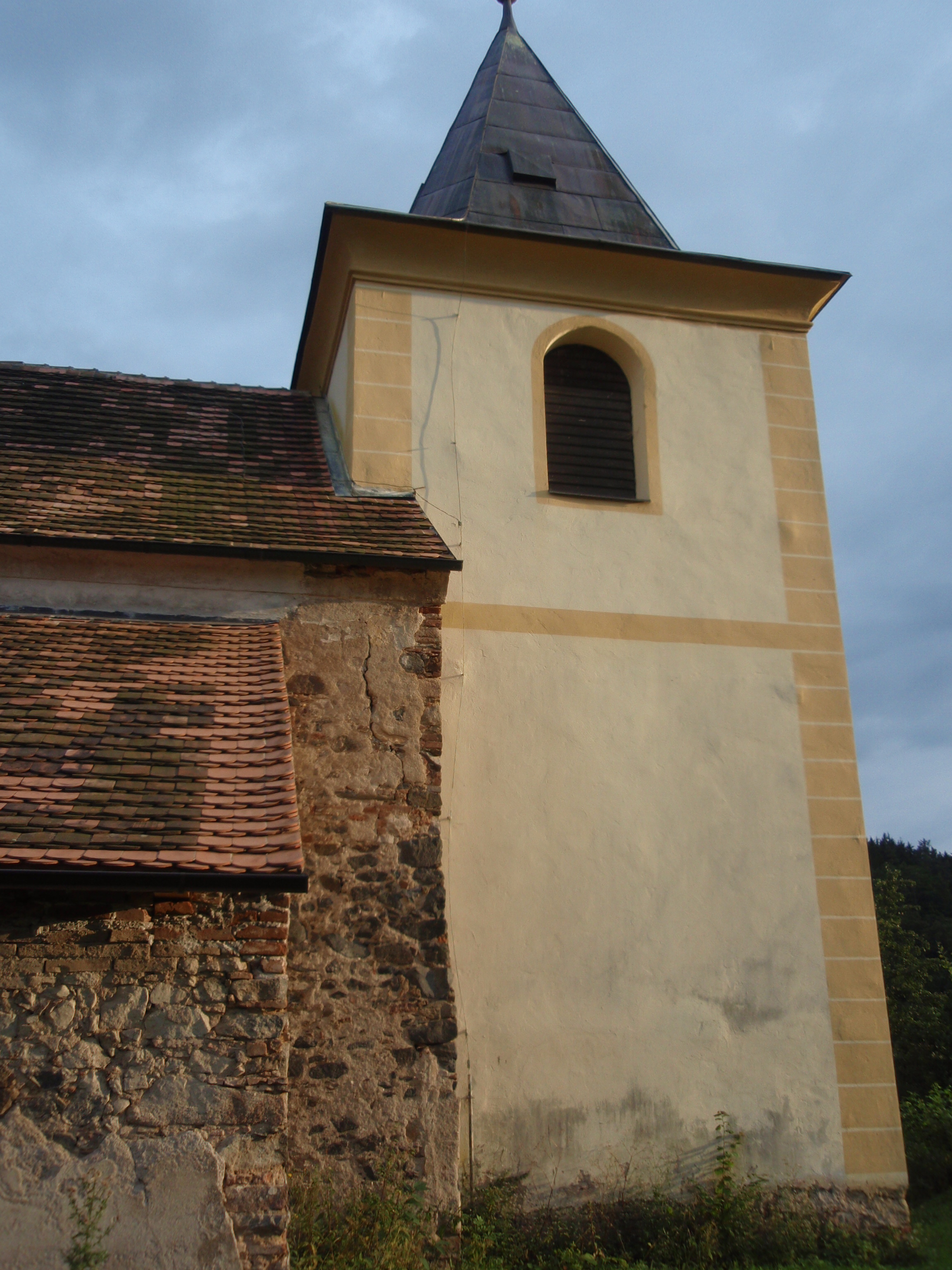 Ledce - kostel sv. Bartoloměje 15