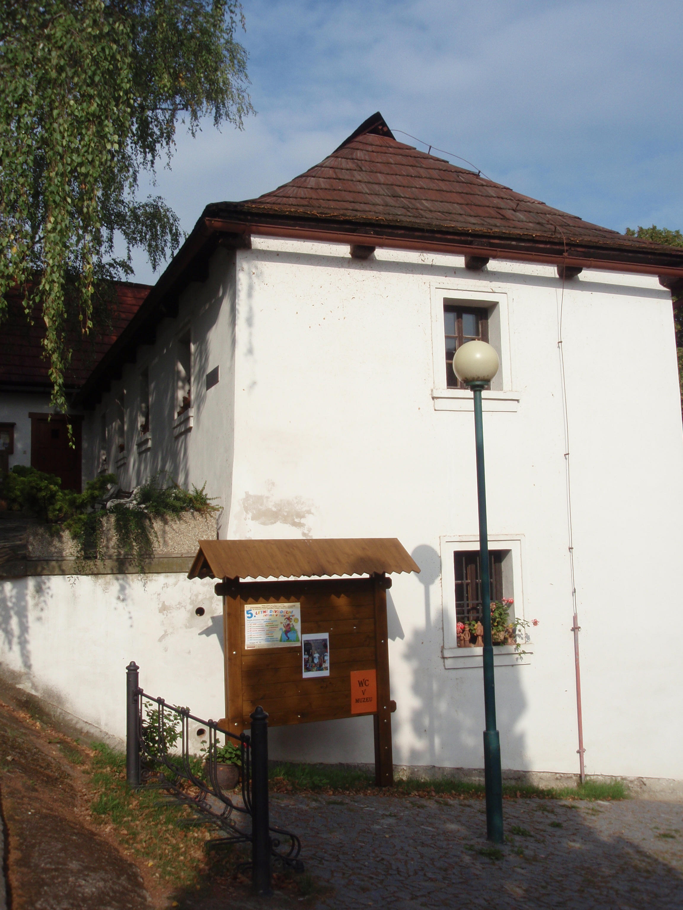 Týnec nad Sázavou - rotunda s hradem 7