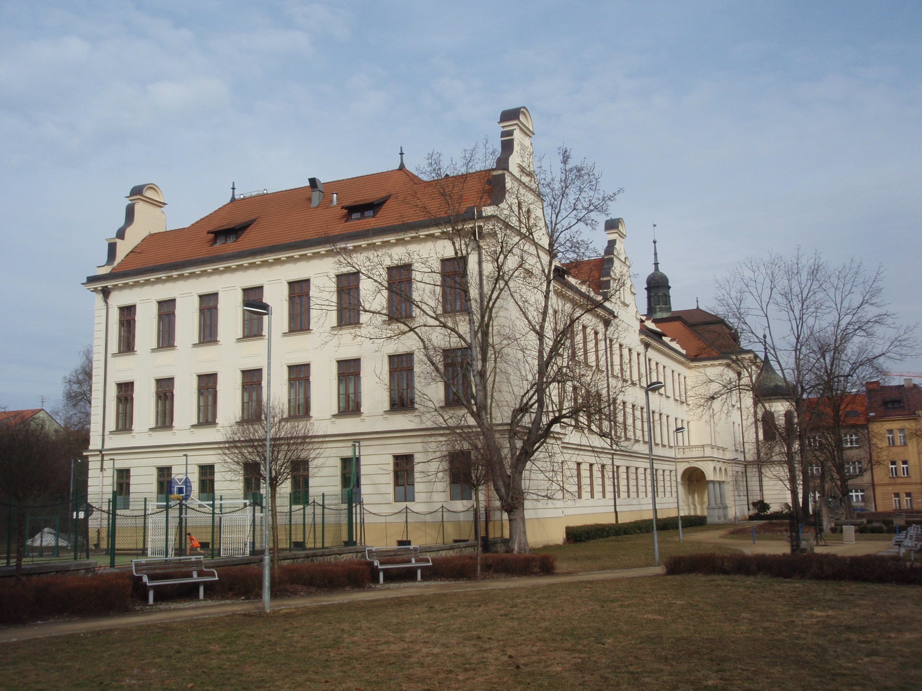 Benešov - gymnasium 7