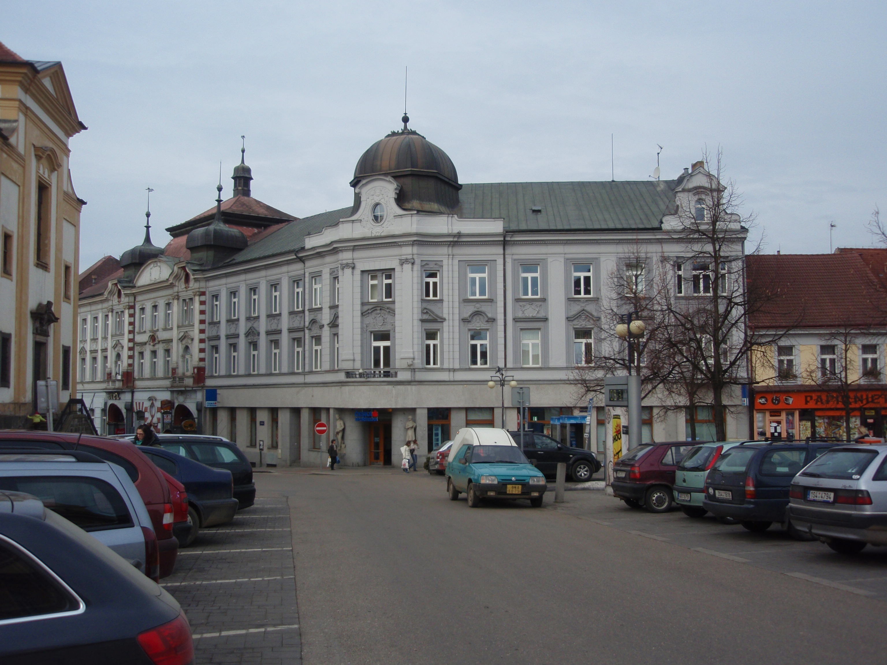 Benešov - budova České spořitelny v Tyršově ulici