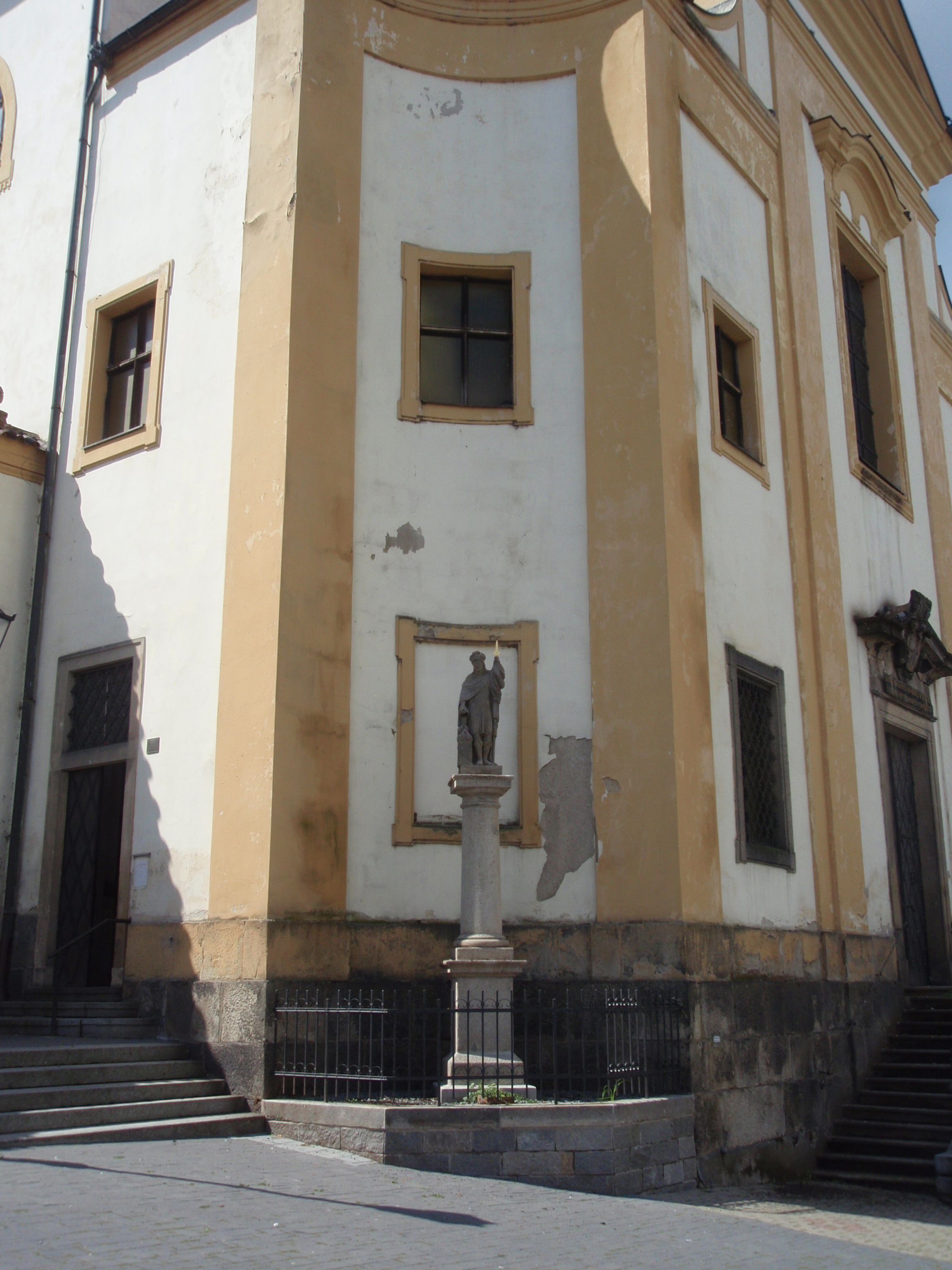 Benešov - socha sv. Floriána 2