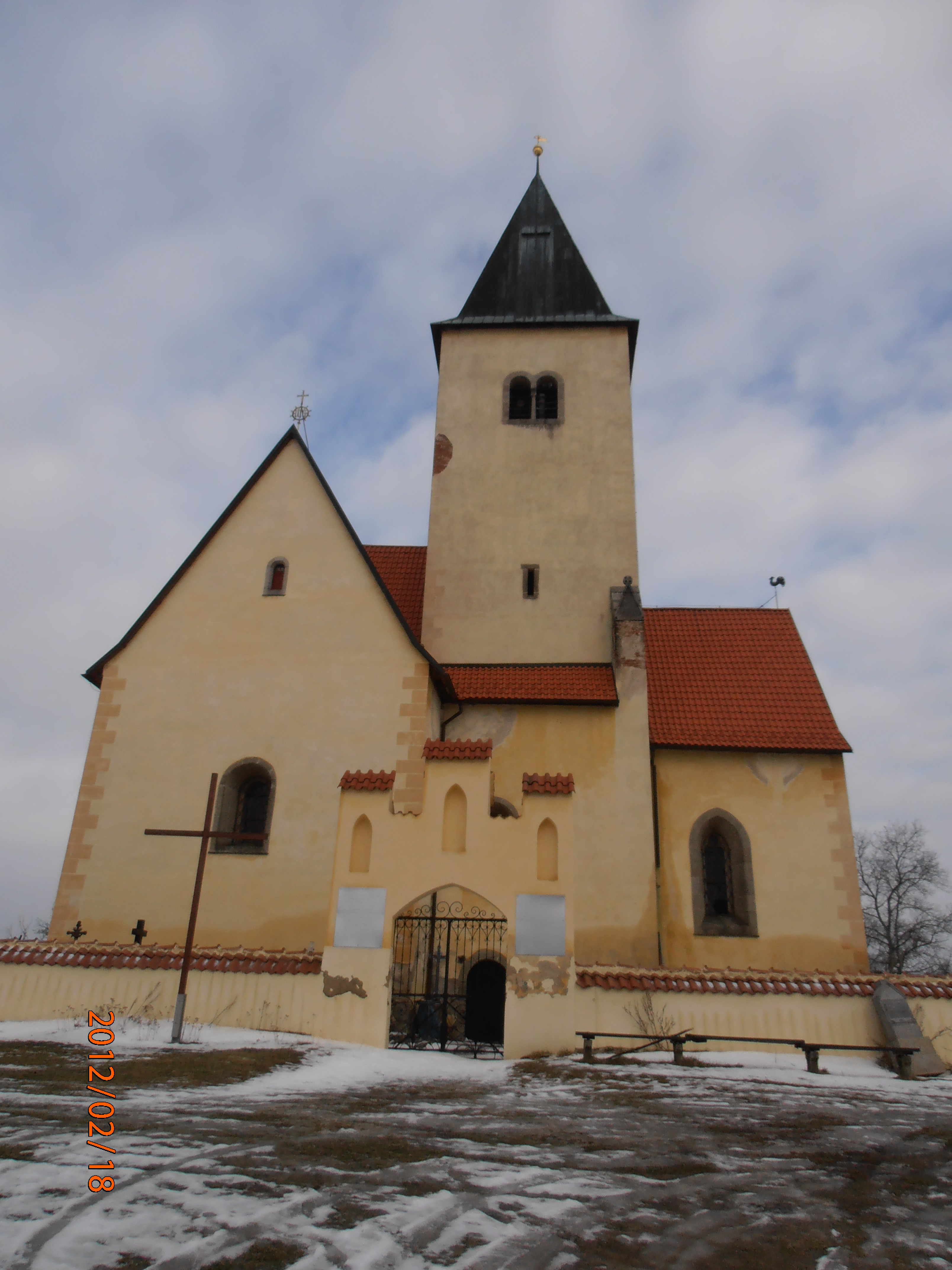 Chvojen - kostel sv. Filipa a Jakuba 17