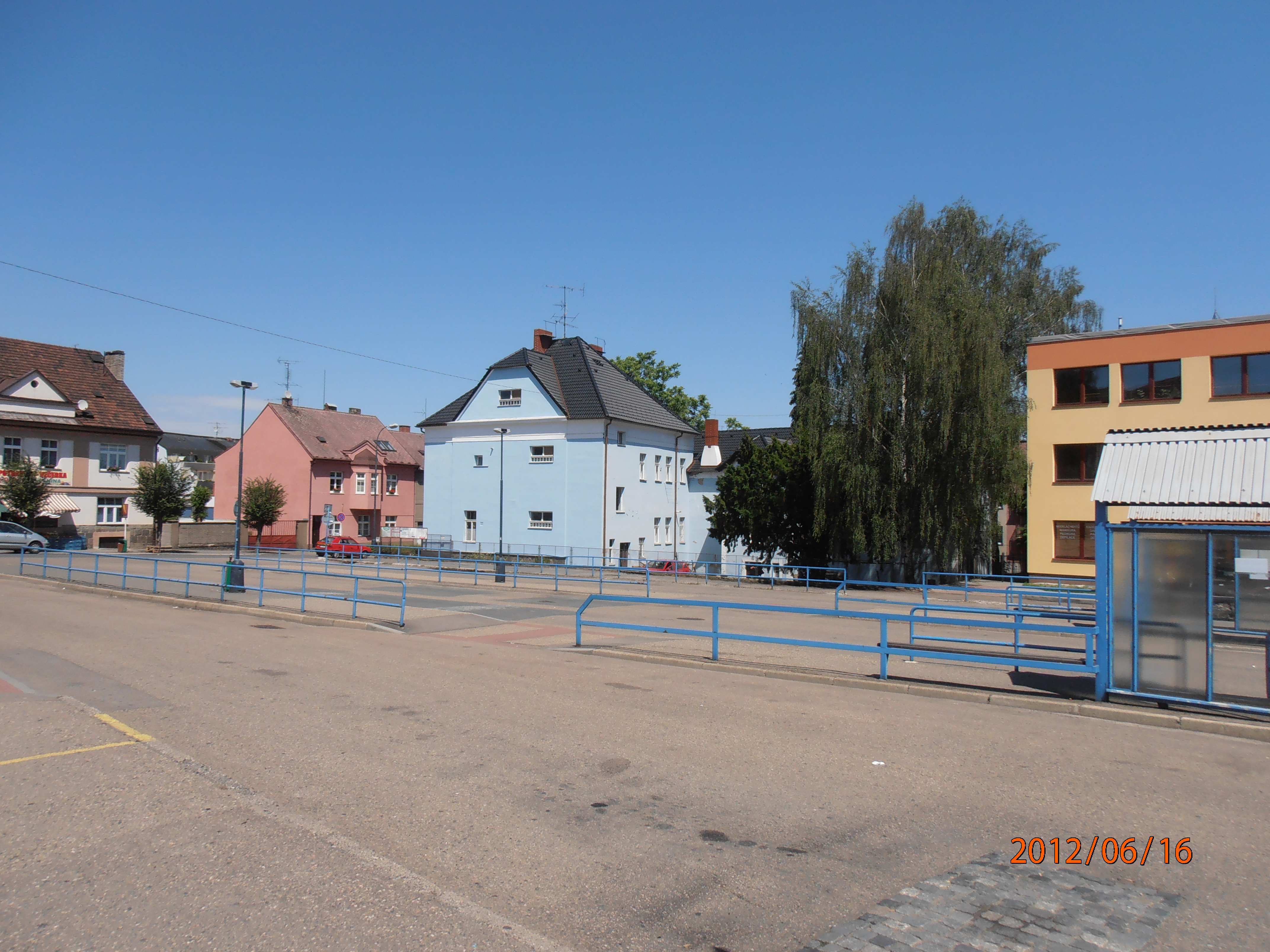 Benešov - Modrý dům č. p. 472 v Jiráskově ulici 1